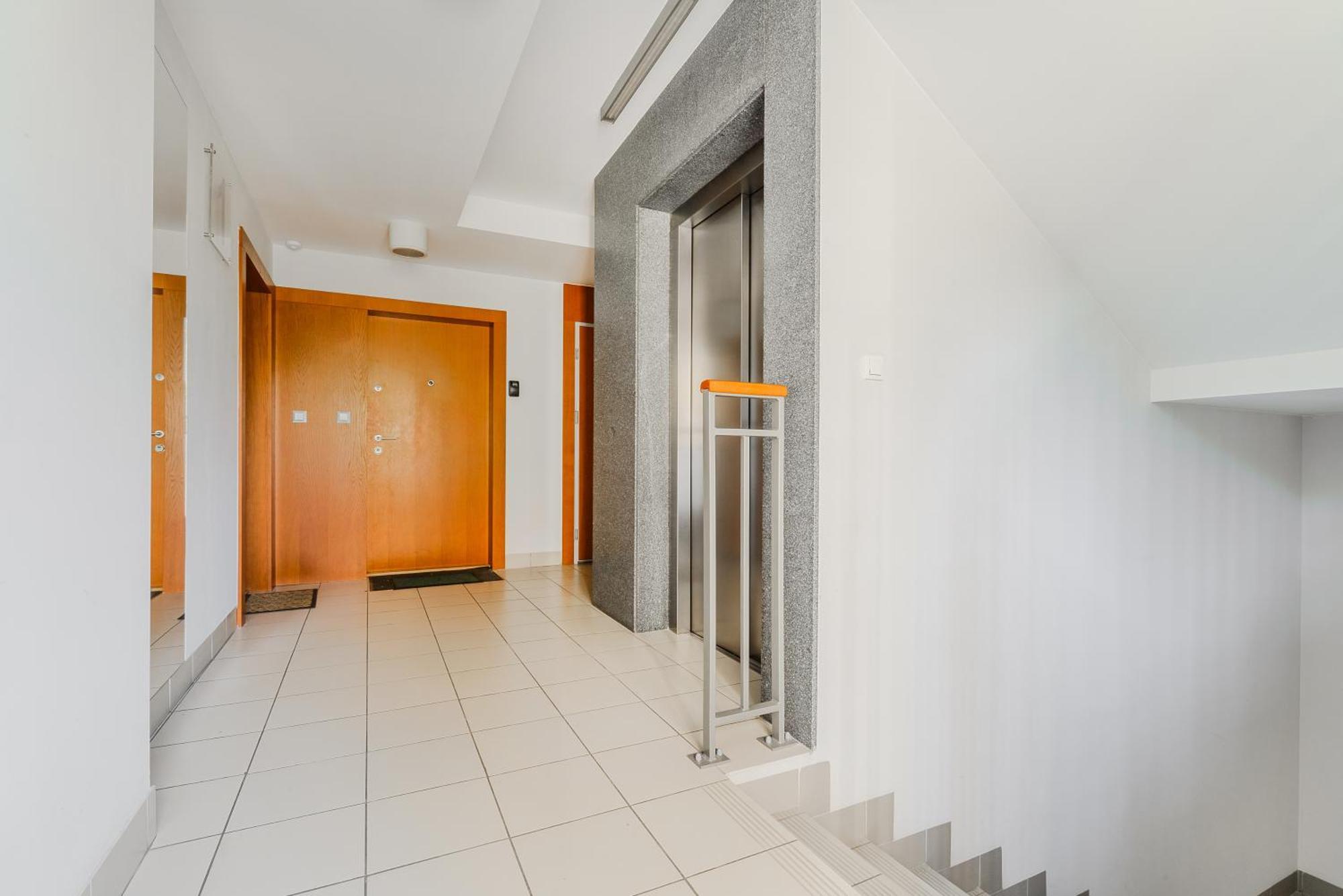 Ksiecia Janusza P&O Apartments Varsó Kültér fotó