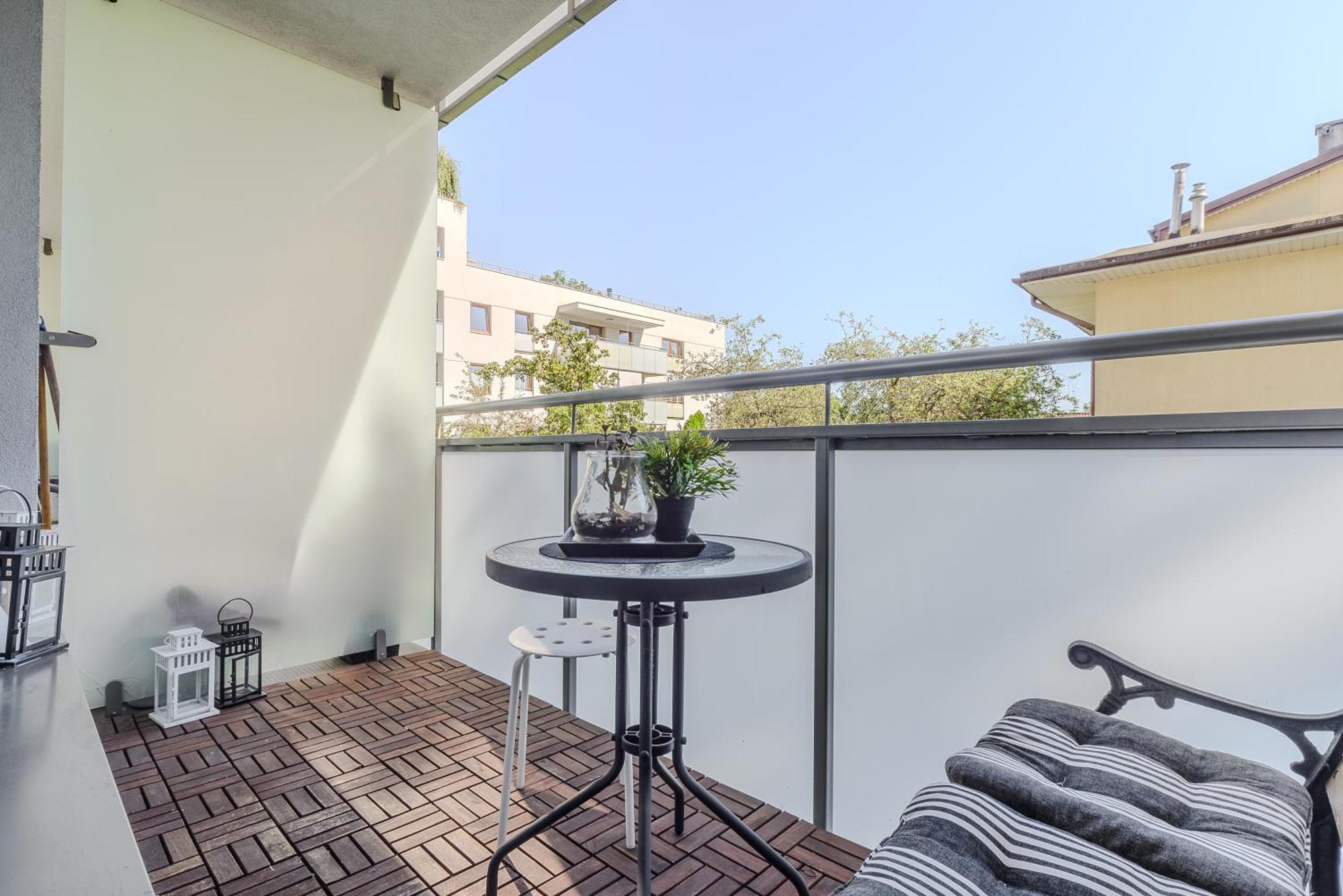 Ksiecia Janusza P&O Apartments Varsó Kültér fotó